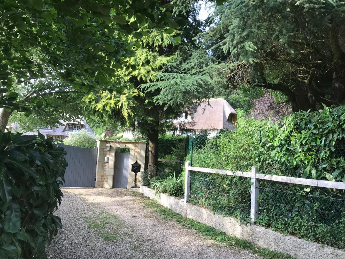 مبيت وإفطار Le Breuil-en-Auge Les Chaumieres Du Pays D'Auge المظهر الخارجي الصورة